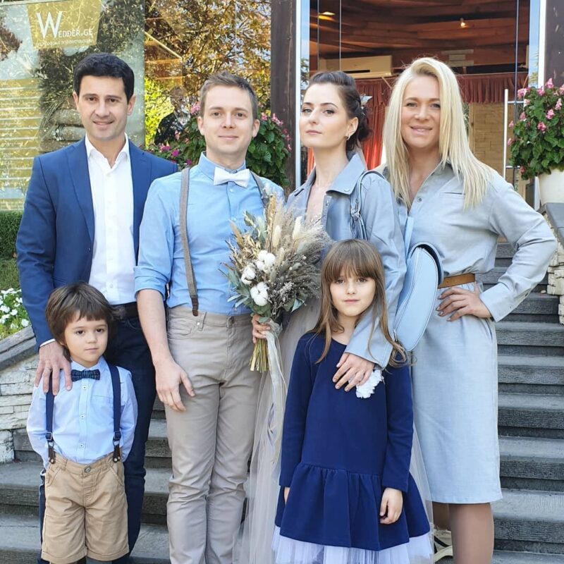 Антон и Виктория в начале своего пути.