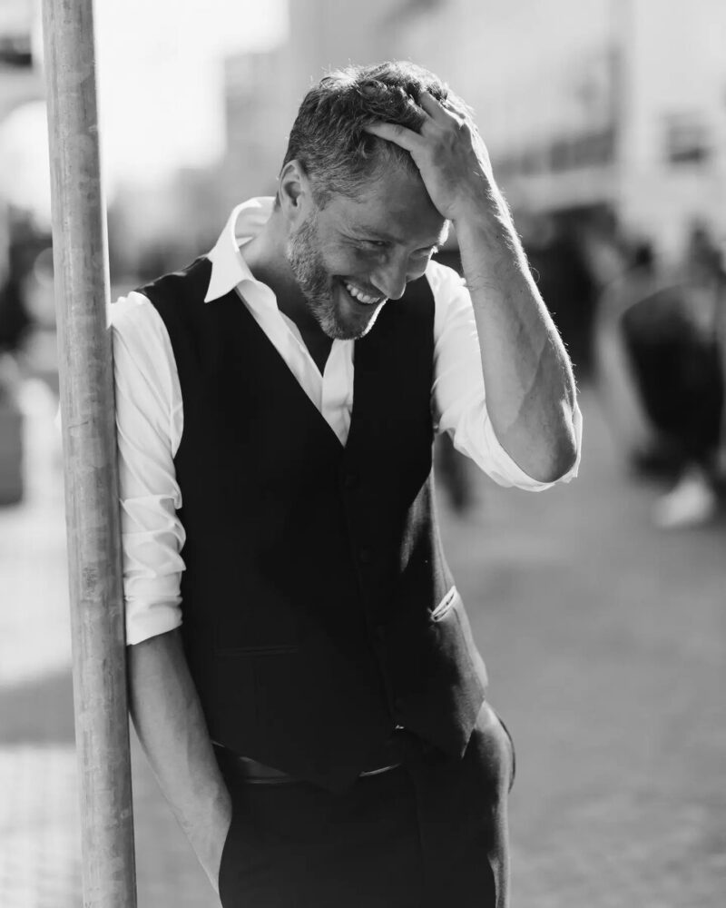 Рабочий момент на съёмках