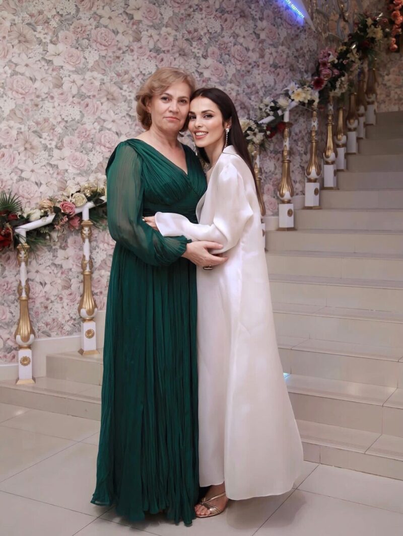 Яркие образы Сати Казановой времен «Фабрики».