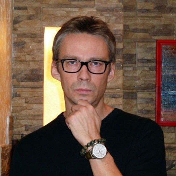 Сын назвал его предателем: как 81-летний Александр Михайлов спустя 10 лет нашел прощение у наследника