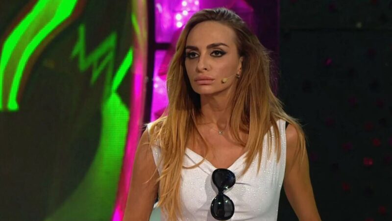 На сцене шоу «Comedy Woman» артистка раскрыла свой комедийный талант.