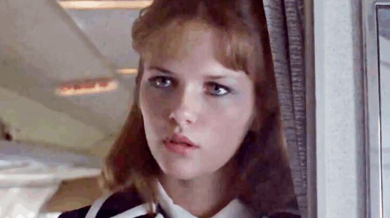 Александра Яковлева, чьи слезы привели ее к судьбоносной встрече.