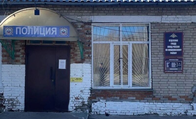 Служебный автомобиль ДПС.