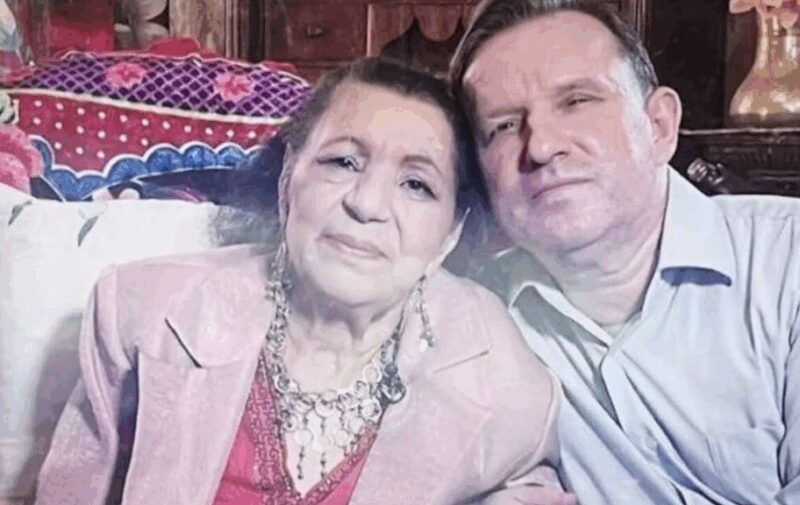 Вячеслав Бобрик был рядом с артисткой до самого конца.