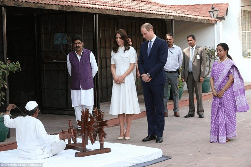 Кадры босых ног принцессы вызвали серьезные обсуждения среди ортопедов и общественности.