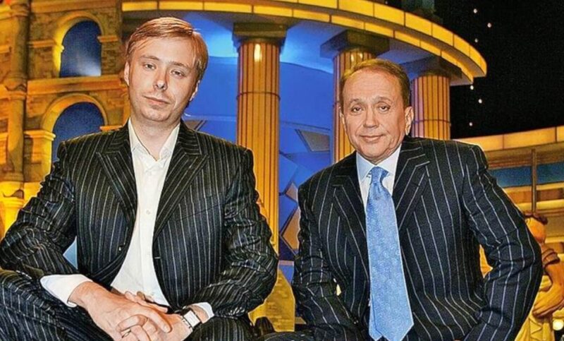 Александр Масляков-младший с отцом, Александром Масляковым-старшим.