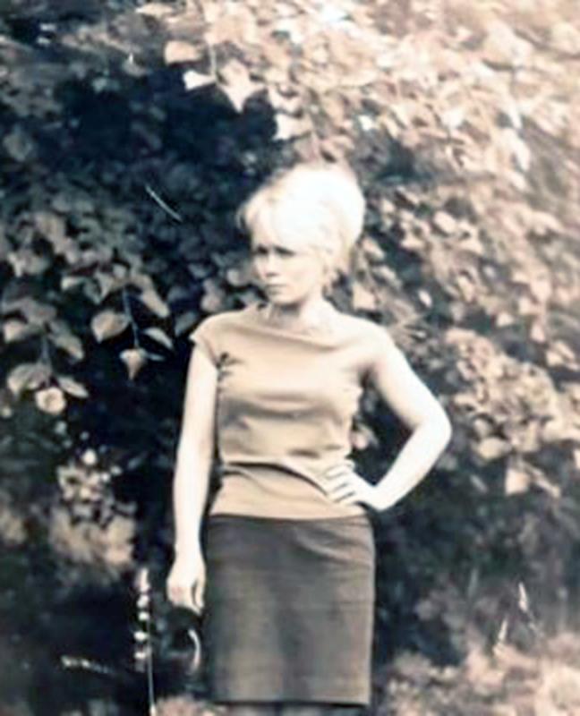 Нож в груди матери, роман с Меньшиковым и украденные миллионы: драматичная судьба Маргариты Шубиной