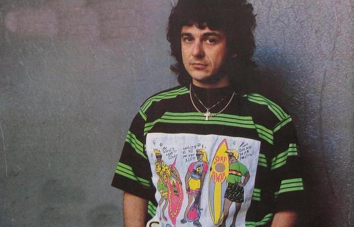 Семь попыток любви: Драматическая история браков Игоря Саруханова