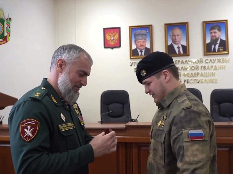 От «Юного Героя» до хранителя реликвий: невероятный путь Адама Кадырова и его 30+ наград