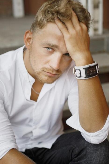 "Мне до сих пор больно": Алексей Демидов о гибели дочери и обретении счастья после ударов судьбы