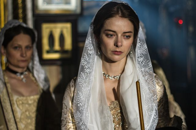 Марина Александрова в главной роли сериала «Екатерина», 2014 год