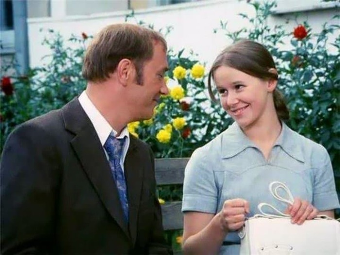 Евгения Симонова: как символ чистоты пережила роковую страсть, борьбу с болезнью и спасла чужого ребёнка