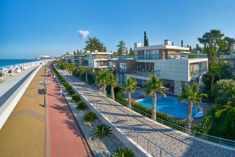 Роскошная вилла в Сочи, по слухам, принадлежащая семье телеведущего