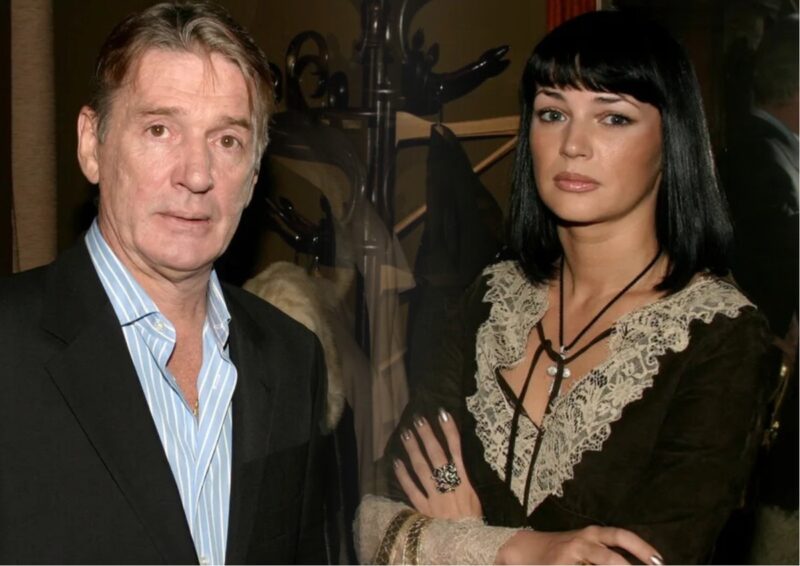 Юлия Абдулова тяжело переживала утрату мужа, но нашла в себе силы идти дальше