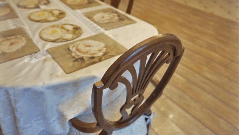 Моё место силы: как Алла Довлатова создала дом 1956 года, где четверо детей спят на морозе, а она «чувствует себя моложе»