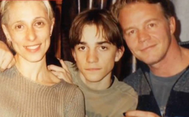 Григорий Кузнецов в юности.