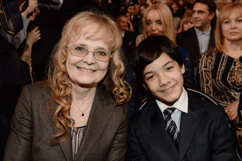 Дочь Наталья продолжила семейную традицию в кино.