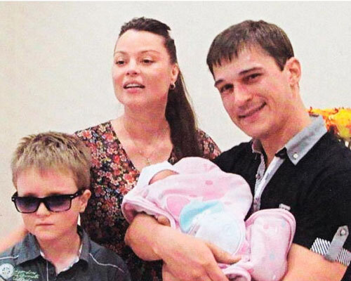 Семейная идиллия: Наталья с Ильей и дочерью Илианой.