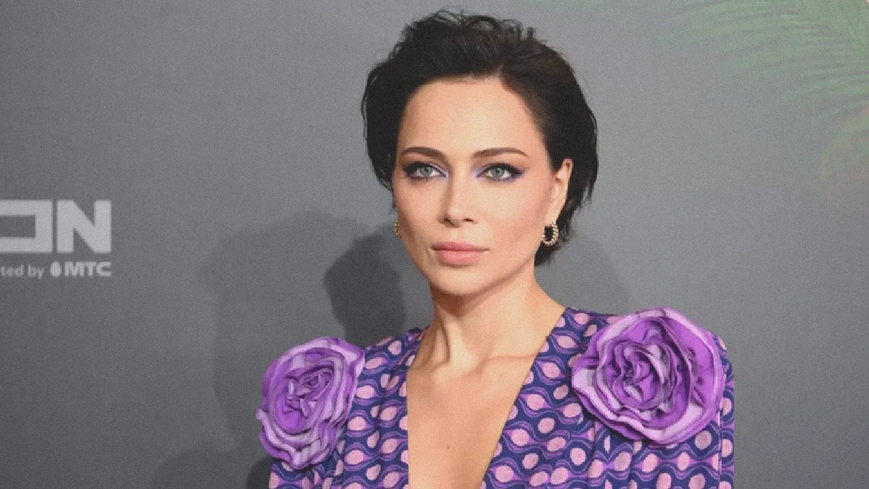 Настасья Самбурская ответила на критику из-за ситуации с попрошайкой