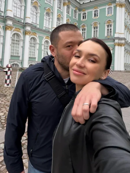 «Питерские мини-каникулы»: Ольга Серябкина показала редкие кадры с мужем Георгием Начкебией