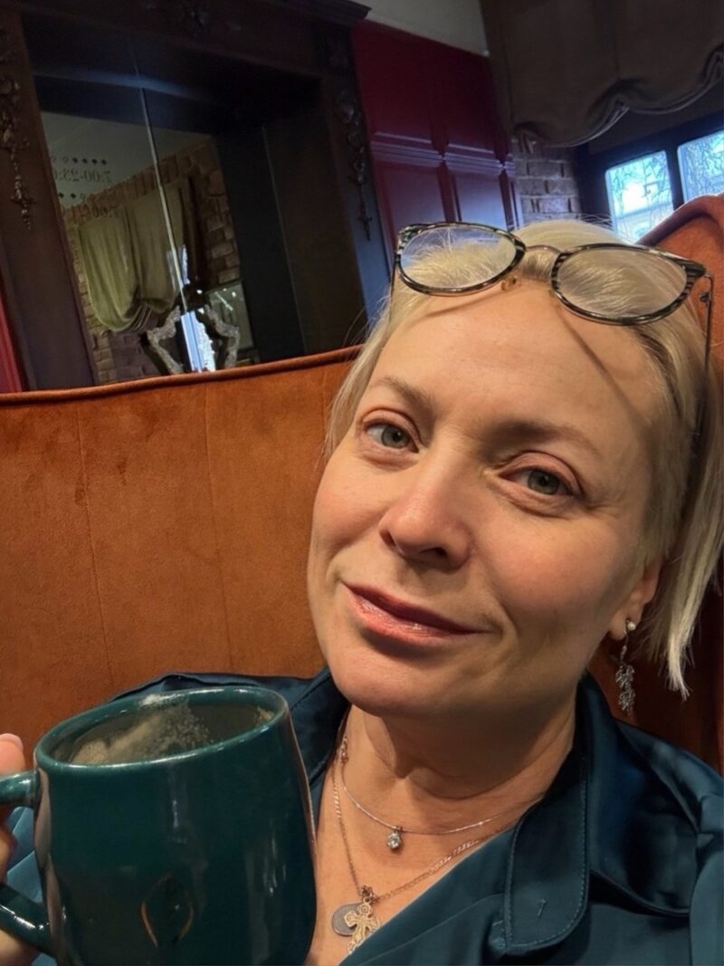 Светлана Пермякова: как звезда «Интернов» изменила внешность, нашла любовь и переехала за город