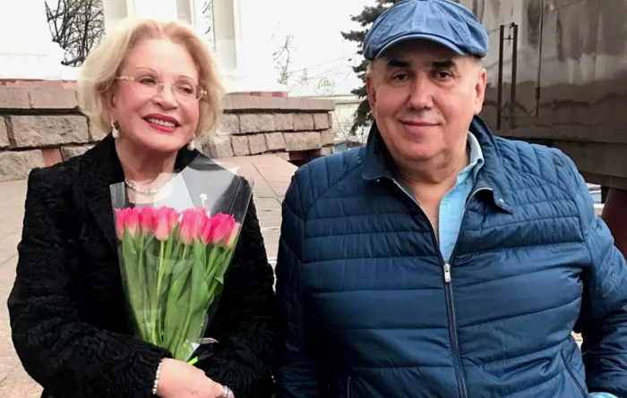 Людмила Максакова: тайна ДТП, разрыв с дочерью и неожиданное решение о замужестве