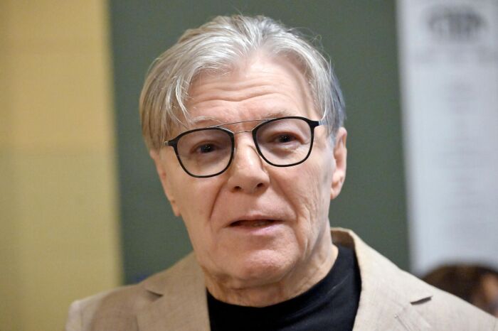 Александр Збруев один раз сильно напился, после чего не пьет вовсе.
