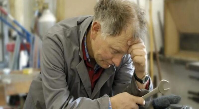 Пенсионеры всё чаще становятся последней надеждой рынка труда