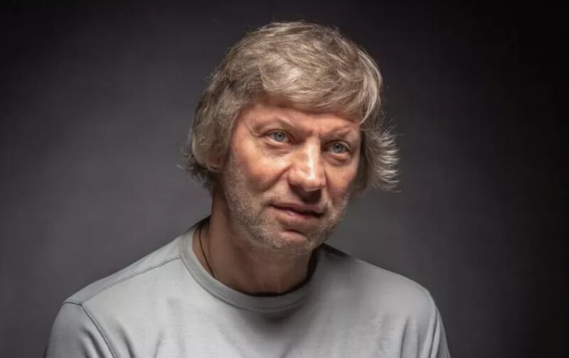Сергей Неудачин в роли Мойсака.