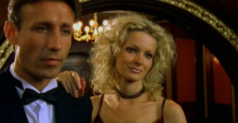 Кадр из сериала «Бригада»: роль Анюты сделала Флоринскую знаменитой