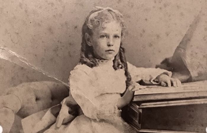 Невеста по фотографии и королева на один год: трагедия Геральдине Аппоньи