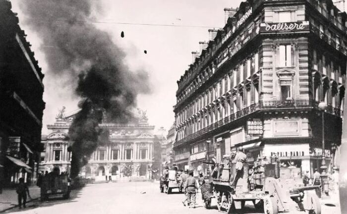Неслыханный приказ Гитлера: Почему Париж избежал полного уничтожения в 1944 году