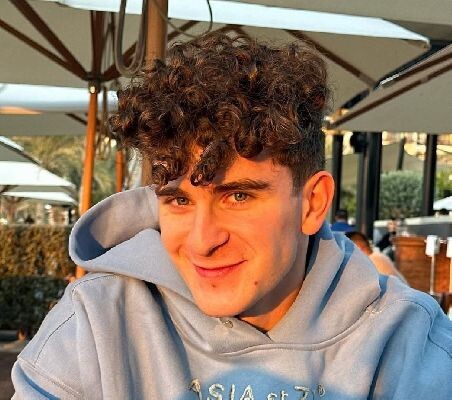 Анна Семенович: от ледовой арены до миллионов за ночь и борьбы за имя в суде
