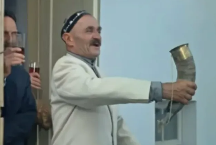 Тайны «Кавказской пленницы»: кто из любимых актёров сыграл горцев, не будучи ими