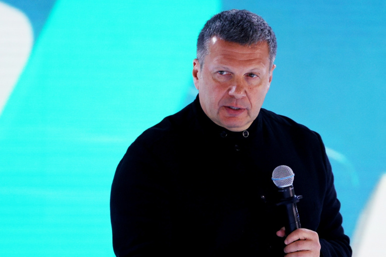 От строгой маски к большой семье: Неожиданные судьбы восьмерых детей Владимира Соловьёва