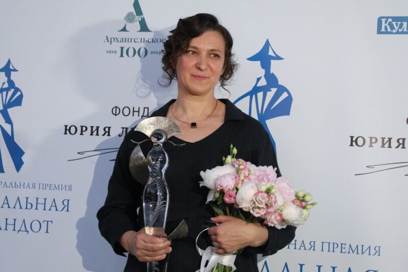 Звёздные пути: почему дети знаменитостей растут вдали от родителей