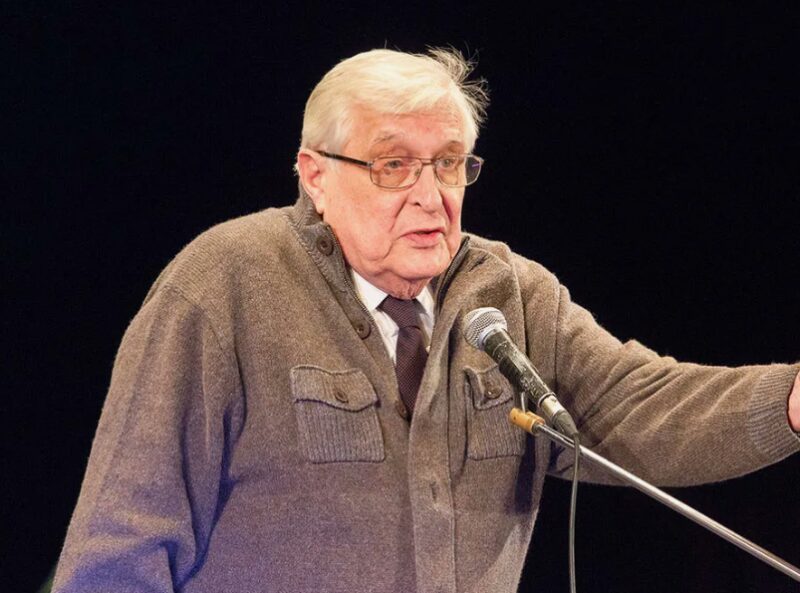 От Фрейндлих до Заманского: как живут и что пережили легенды советского кино, отпраздновавшие 90-летие