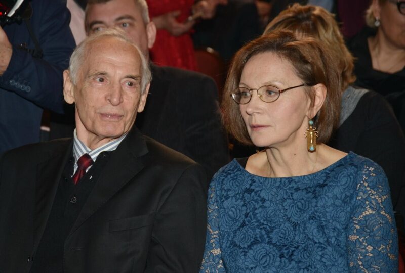 Ирина Купченко и Василий Лановой тяжело переживали потерю сына.