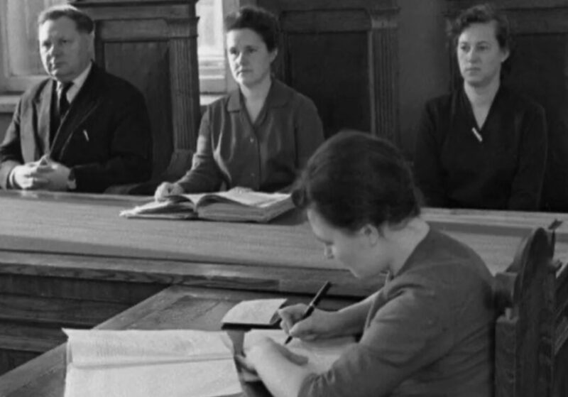 "Зинка Вышка": как бесстрашная судья расстреливала "мальчиков из хороших семей" и разоблачила банду милиционеров