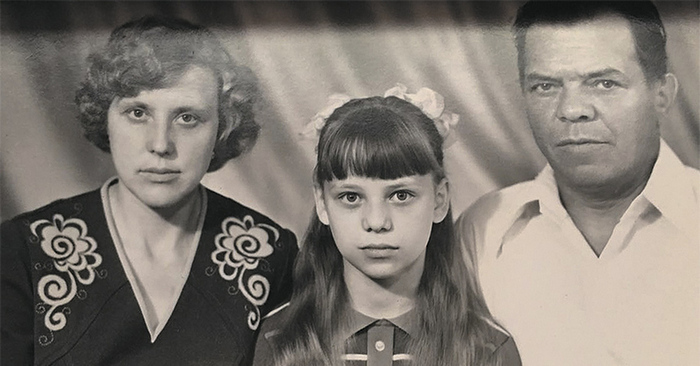 Секс-символ 90-х Ирина Салтыкова: угасшая слава и бесконечные скандалы