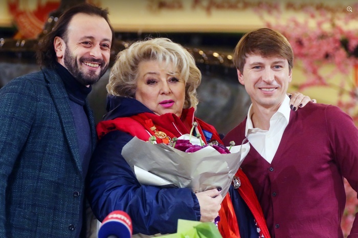 Тренер Татьяна Тарасова с Ильей Авербухом и Алексеем Ягудиным