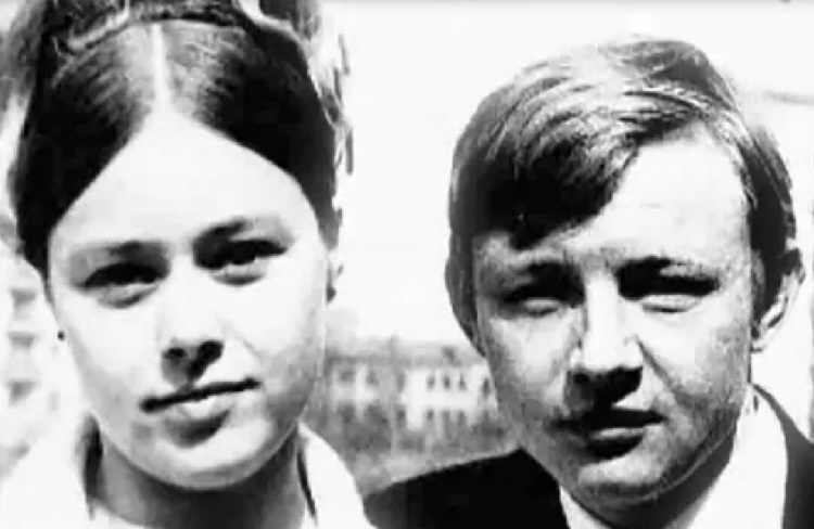 Свадебное фото Натальи и Михаила Кононовых – начало их непростой совместной жизни