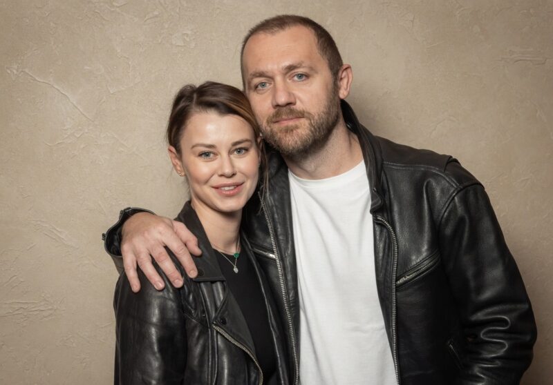 Денис Шведов с супругой Александрой Розовской.