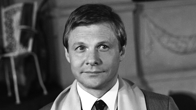 Жизнь на грани: Виталий Соломин, его «Станиславский» брат и трагический уход со сцены