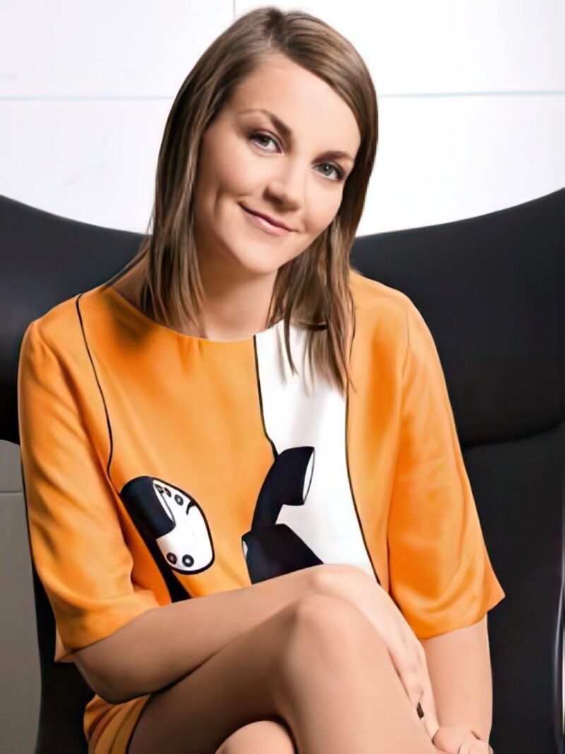 Анна Уколова