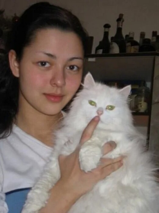 Марина Кравец работала промоутером.