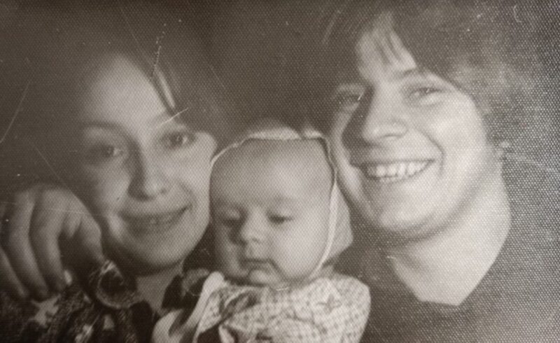 Актер с женой Галиной и сыном в 1979 году.