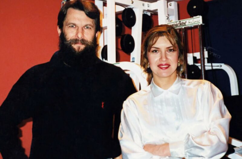 Вера Сотникова: родила сына в 19 лет от дворника, отказала миллионеру и нашла главную любовь