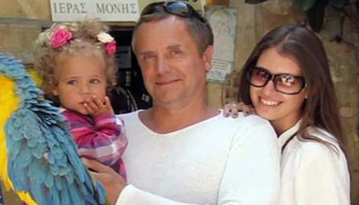 Драма Андрея Соколова: невеста сбежала к лучшему другу за месяц до свадьбы, а он стал отцом в 48