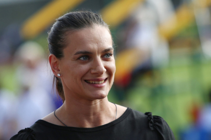 Елена Исинбаева на публичном мероприятии.